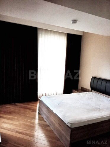 İcarəyə verilir 4 otaqlı yeni tikili 180 m², 28 May m., photo 8 from 25