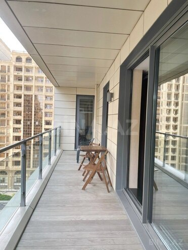 İcarəyə verilir 4 otaqlı yeni tikili 180 m², 28 May m., photo 23 from 25