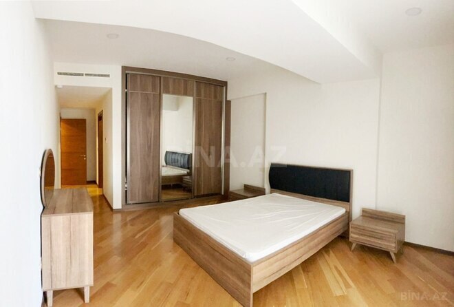 İcarəyə verilir 4 otaqlı yeni tikili 180 m², 28 May m., photo 12 from 25