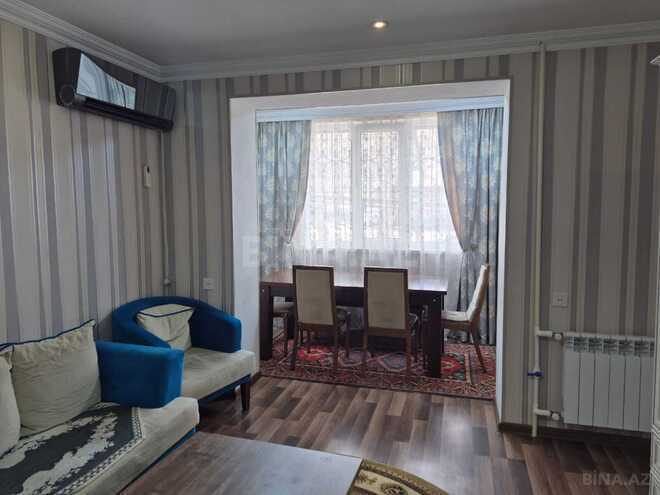 Продаётся 3-комн. вторичка 75 м², м. Нефтчиляр, photo 1 from 15