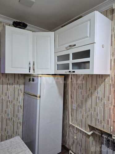 Продаётся 3-комн. вторичка 75 м², м. Нефтчиляр, photo 10 from 15