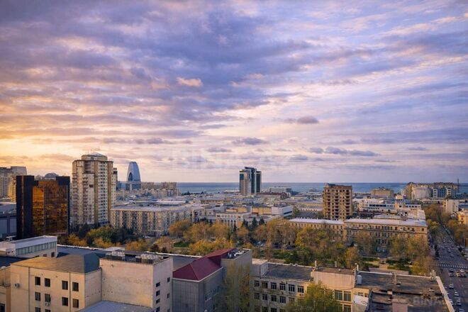 Продаётся 4-комн. новостройка 220 м², м. 28 мая, photo 1 from 30
