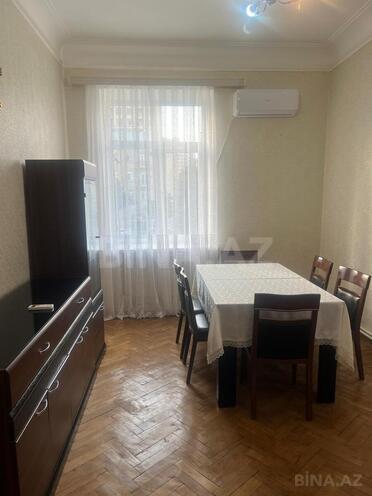 Satılır 3 otaqlı köhnə tikili 90 m², Nəriman Nərimanov m., photo 3 from 18