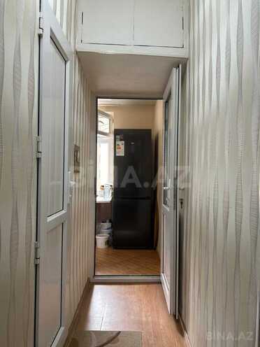 Satılır 2 otaqlı köhnə tikili 50 m², Qara Qarayev m., photo 8 from 14