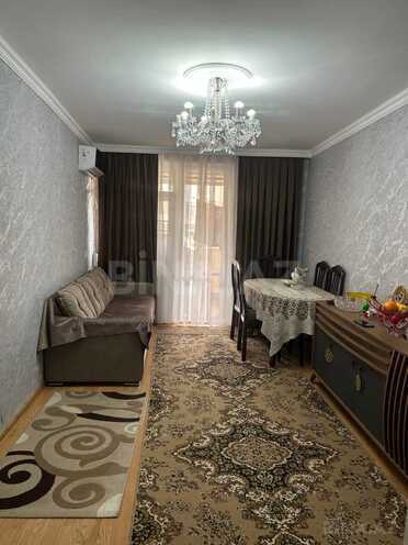 Satılır 2 otaqlı köhnə tikili 50 m², Qara Qarayev m., photo 1 from 14