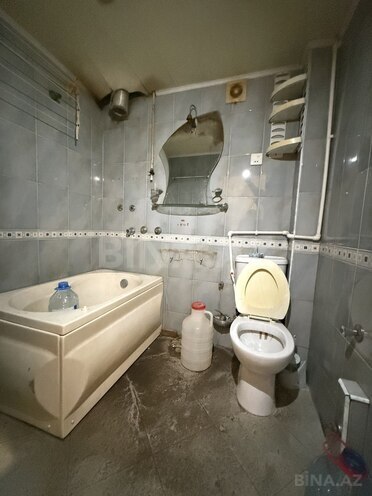Satılır 1 otaqlı köhnə tikili 35 m², Gənclik m., photo 13 from 17