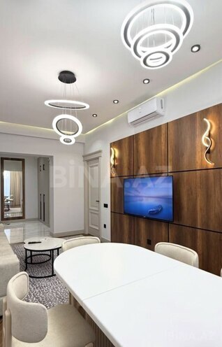 Продаётся 3-комн. новостройка 77 м², м. Гянджлик, photo 8 from 12