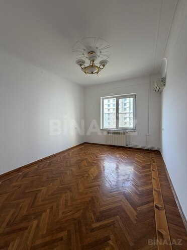 İcarəyə verilir 3 otaqlı köhnə tikili 80 m², Xalqlar Dostluğu m., photo 3 from 14