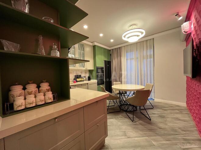 Satılır 3 otaqlı yeni tikili 180 m², 8 Noyabr m., photo 31 from 32
