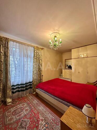 Продаётся 2-комн. вторичка 55 м², м. Иншаатчылар, photo 6 from 17