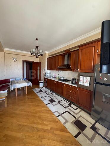 Продаётся 3-комн. новостройка 140 м², м. Элмляр Академиясы, photo 9 from 20