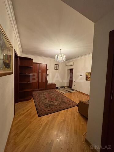 Продаётся 3-комн. новостройка 140 м², м. Элмляр Академиясы, photo 11 from 20