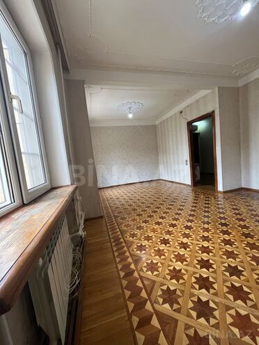 Satılır 5 otaqlı köhnə tikili 120 m², Əhmədli q., photo 3 from 18