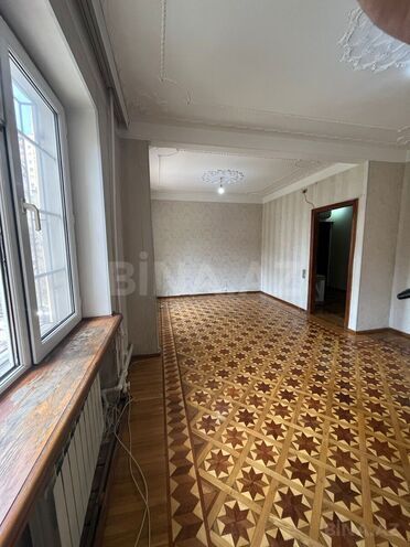 Satılır 5 otaqlı köhnə tikili 120 m², Əhmədli q., photo 12 from 18