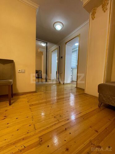 Продаётся 2-комн. вторичка 38 м², Хатаинский р., photo 9 from 17