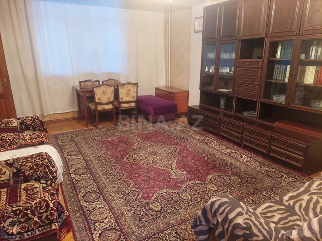 Продаётся 2-комн. вторичка 40.5 м², м. Нариман Нариманов, photo 1 from 12