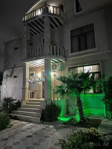 Satılır 6 otaqlı həyət evi/bağ evi 240 m², photo 1 from 32