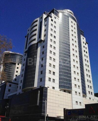 Сдаётся 4-комн. офис 115 м², м. Элмляр Академиясы, photo 1 from 11