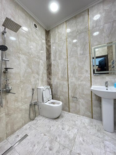 Продаётся 2-комн. новостройка 65 м², м. Иншаатчылар, photo 4 from 25