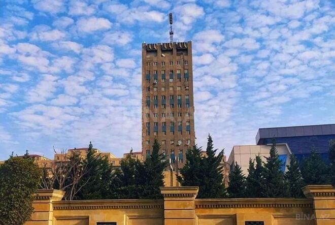 Сдаётся 2-комн. вторичка 66 м², м. Иншаатчылар, photo 1 from 13