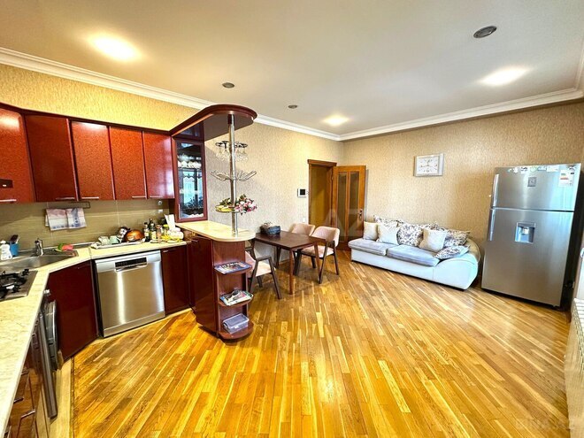 Продаётся 4-комн. новостройка 210 м², м. 20 января, photo 13 from 19