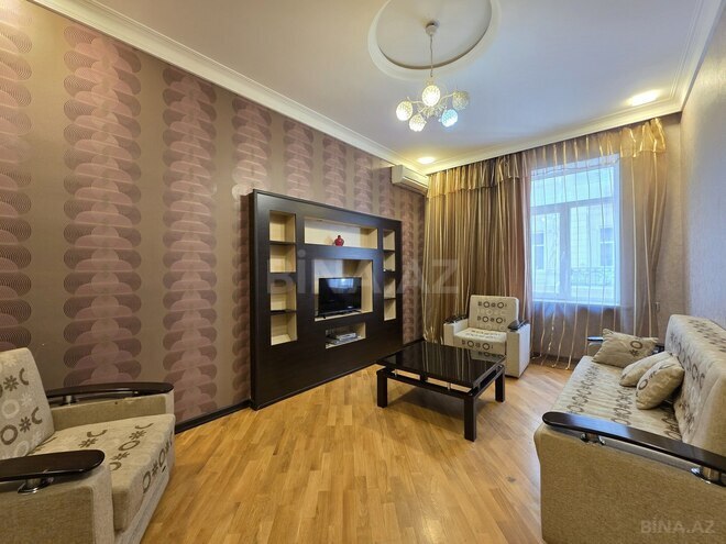 İcarəyə verilir 2 otaqlı köhnə tikili 65 m², Sahil m., photo 3 from 15