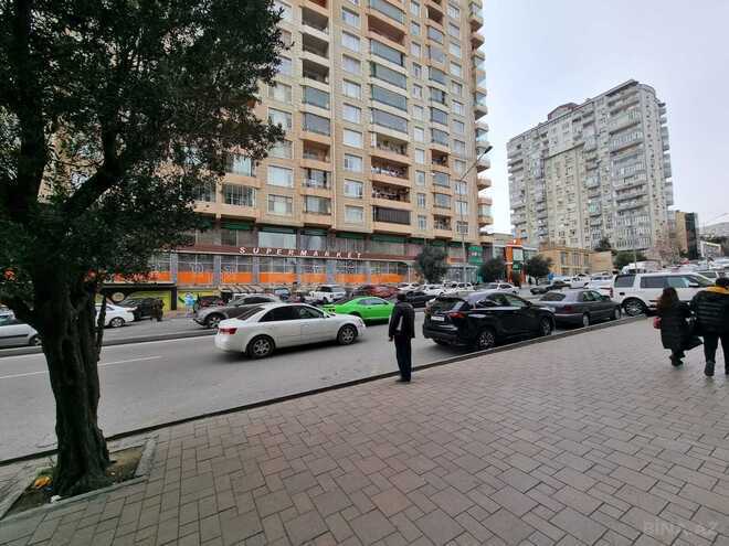 Сдаётся  объект 1 000 м², м. Иншаатчылар, photo 3 from 7