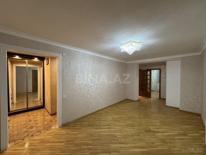 Продаётся 3-комн. вторичка 51 м², пос. Бакиханова, photo 1 from 17