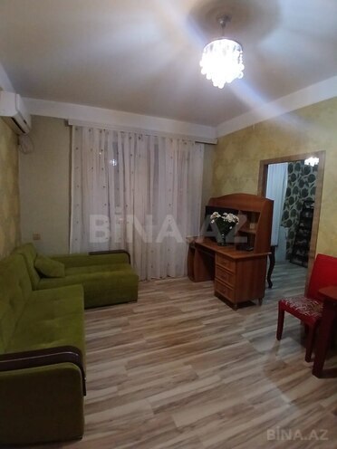 Сдаётся 2-комн. вторичка 40 м², м. Мемар Аджеми, photo 8 from 11