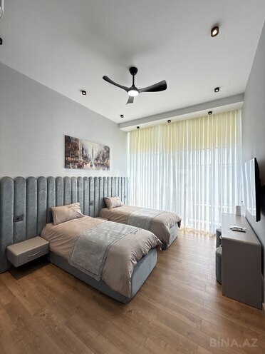 Satılır 4 otaqlı həyət evi/bağ evi 230 m², Mərdəkan q., photo 24 from 32