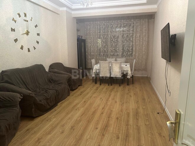 Сдаётся 3-комн. новостройка 80 м², м. Кара Караев, photo 1 from 12