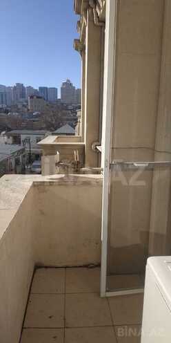 Продаётся 3-комн. вторичка 100 м², м. Низами, photo 18 from 28