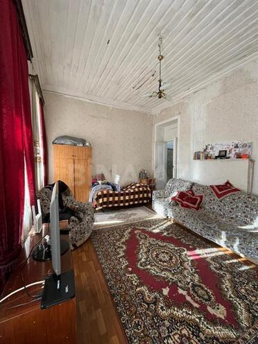 Satılır 1 otaqlı köhnə tikili 35 m², Nizami m., photo 4 from 19