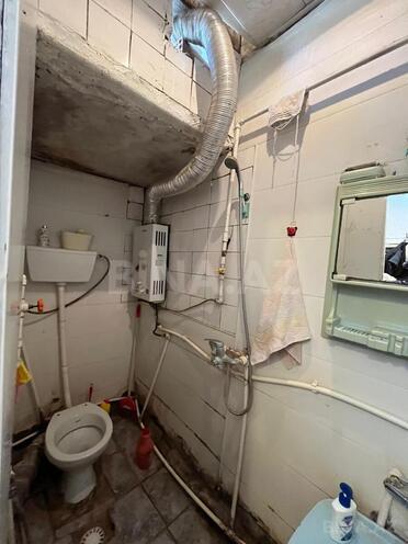 Satılır 1 otaqlı köhnə tikili 35 m², Nizami m., photo 11 from 19