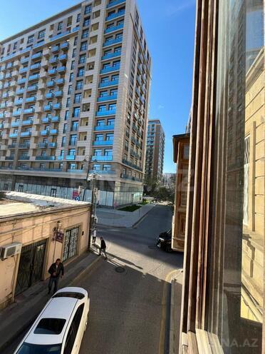 Satılır 1 otaqlı köhnə tikili 35 m², Nizami m., photo 17 from 19