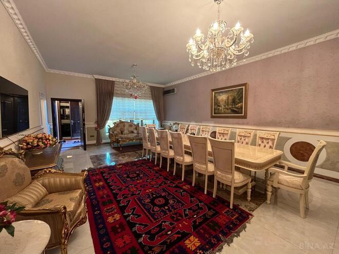 Satılır 19 otaqlı həyət evi/bağ evi 1 400 m², photo 9 from 32