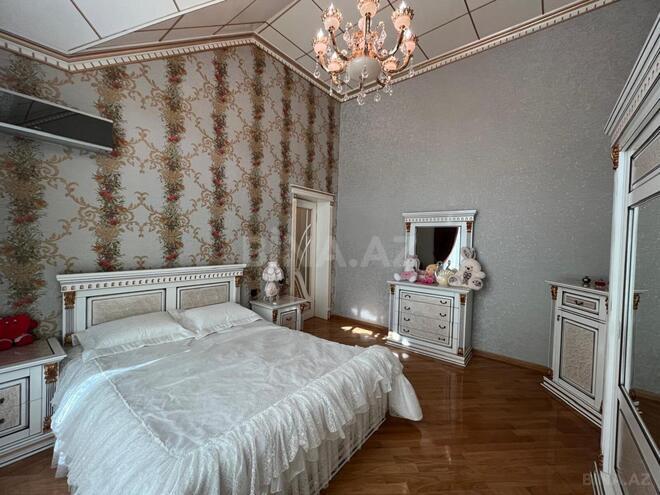 Satılır 19 otaqlı həyət evi/bağ evi 1 400 m², photo 20 from 32