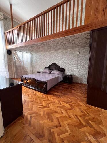 Satılır 2 otaqlı köhnə tikili 100 m², Sahil m., photo 6 from 15