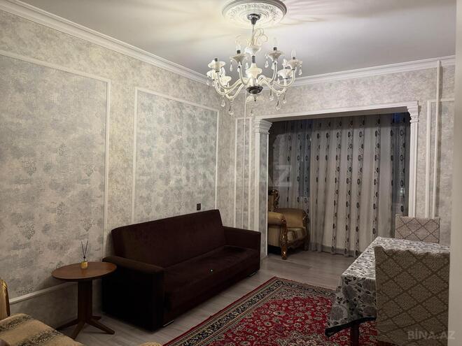 Satılır 2 otaqlı köhnə tikili 60 m², Azadlıq Prospekti m., photo 1 from 26