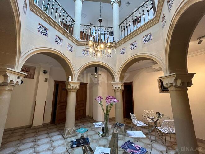 Satılır  obyekt 450 m², İçəri Şəhər m., photo 1 from 20