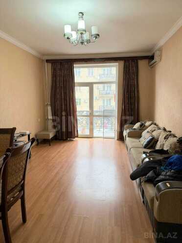 Satılır 2 otaqlı köhnə tikili 66 m², Şah İsmayıl Xətai m., photo 1 from 19