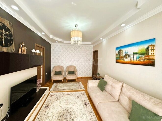 Продаётся 4-комн. вторичка 110 м², м. Насими, photo 3 from 14