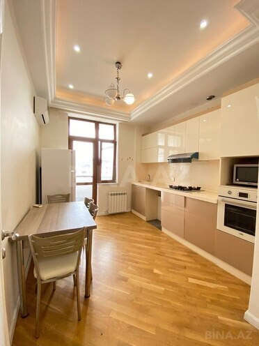 Сдаётся 2-комн. новостройка 85 м², м. Иншаатчылар, photo 9 from 20