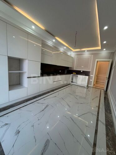 Satılır 4 otaqlı yeni tikili 242 m², 28 May m., photo 11 from 32