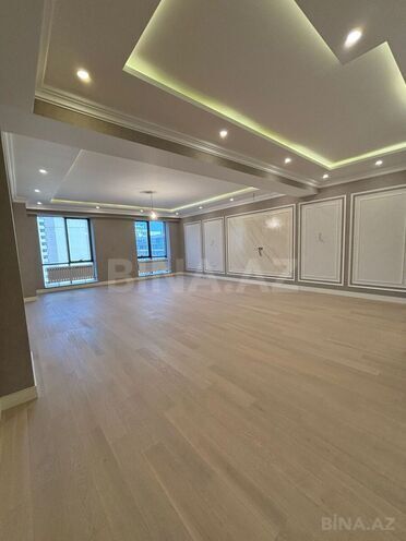 Satılır 4 otaqlı yeni tikili 242 m², 28 May m., photo 4 from 32
