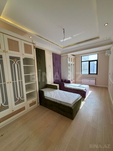 Satılır 4 otaqlı yeni tikili 242 m², 28 May m., photo 16 from 32