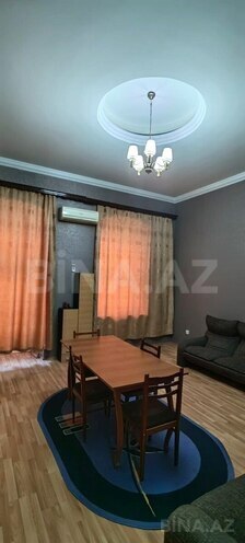 Продаётся 2-комн. вторичка 60 м², м. Ичеришехер, photo 1 from 12