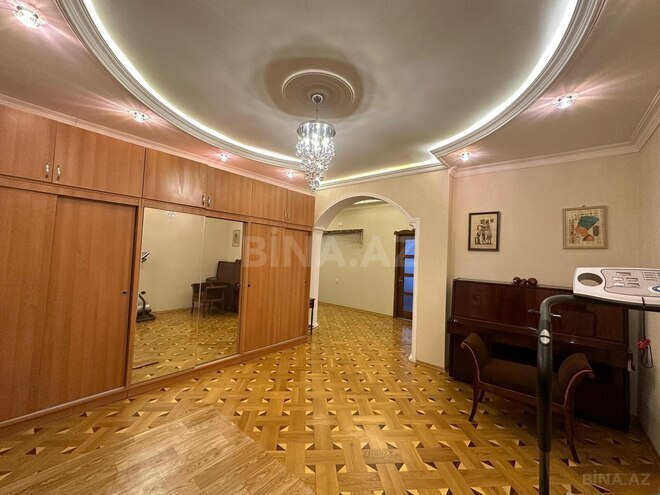Satılır 3 otaqlı yeni tikili 140 m², İnşaatçılar m., photo 12 from 15
