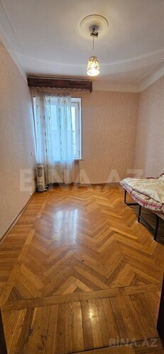 Продаётся 3-комн. вторичка 70 м², м. Мемар Аджеми, photo 1 from 7