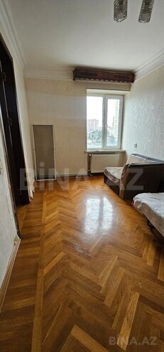 Продаётся 3-комн. вторичка 70 м², м. Мемар Аджеми, photo 3 from 7